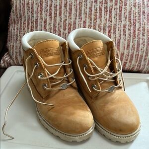 Timberland Tan Ankle Boots with Nubuck Leather